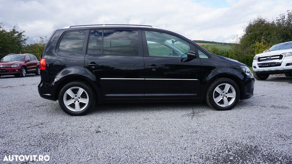 Volkswagen Touran 1.4 TSI DSG Comfortline - 3