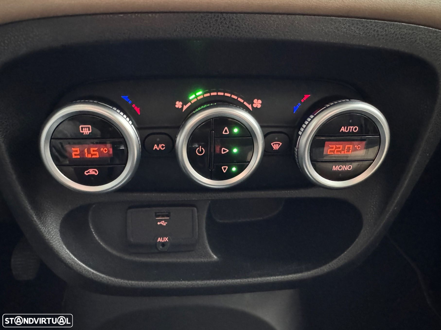 Fiat 500L 0.9 8V TwinAir Lounge Natural Power - 26