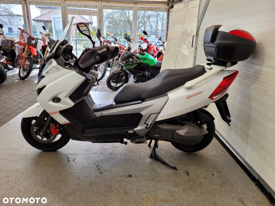 Kymco MyRoad - 10