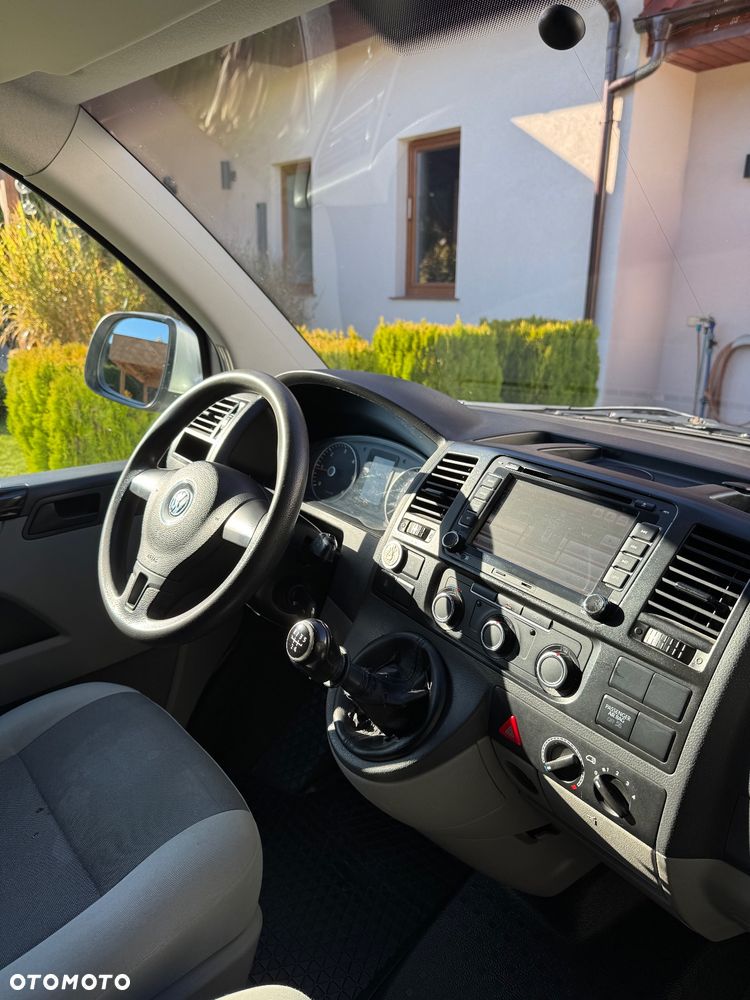 Volkswagen Transporter - 12
