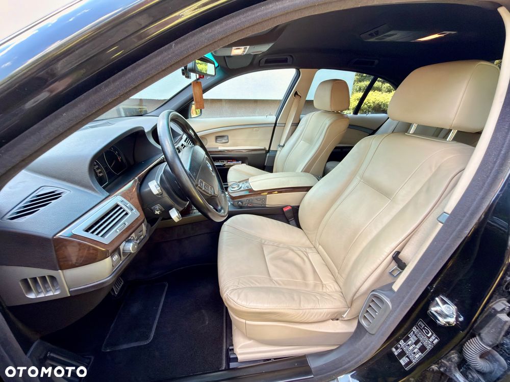 BMW Seria 7 730Li - 10