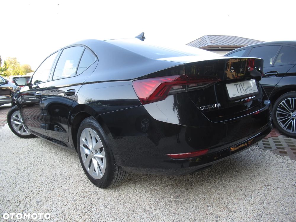 Skoda Octavia 1.5 TSI ACT Ambition - 3