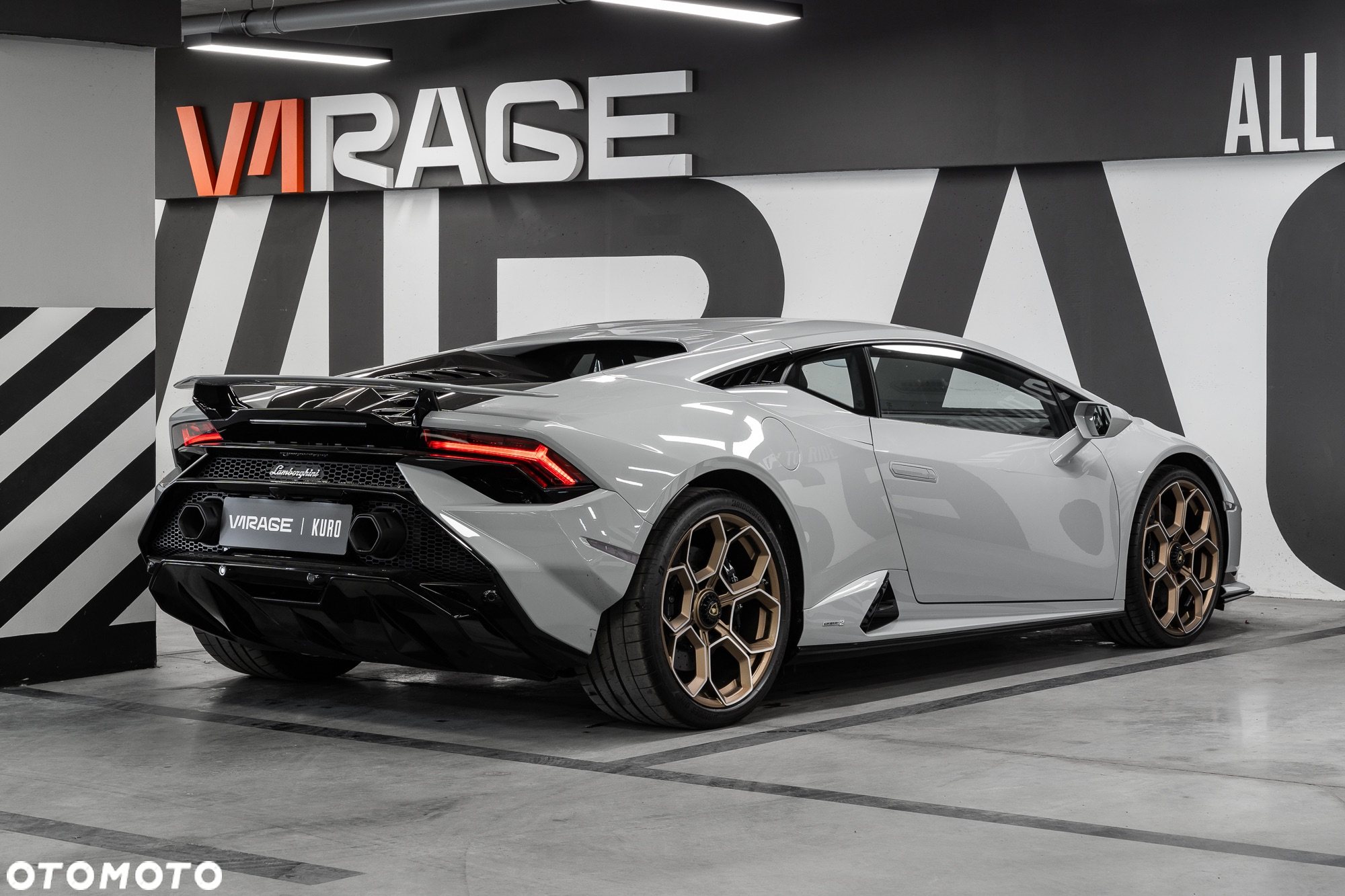 Lamborghini Huracan - 14