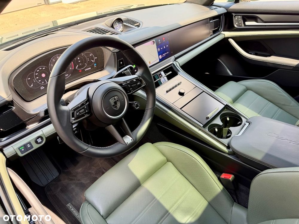Porsche Panamera Turbo E-Hybrid PHEV - 5