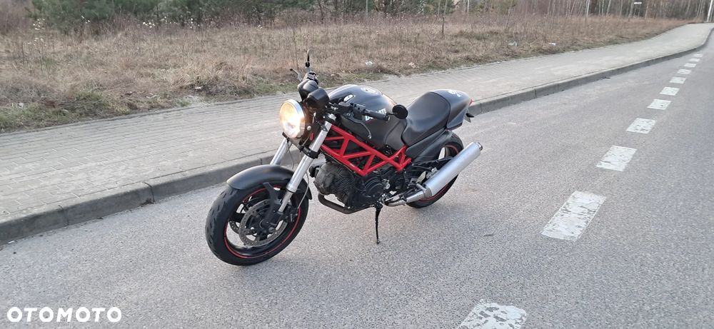 Ducati Monster - 3