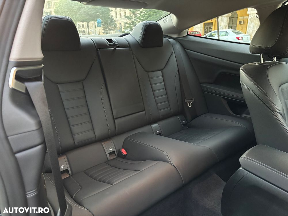 BMW Seria 4 420i Coupe - 17