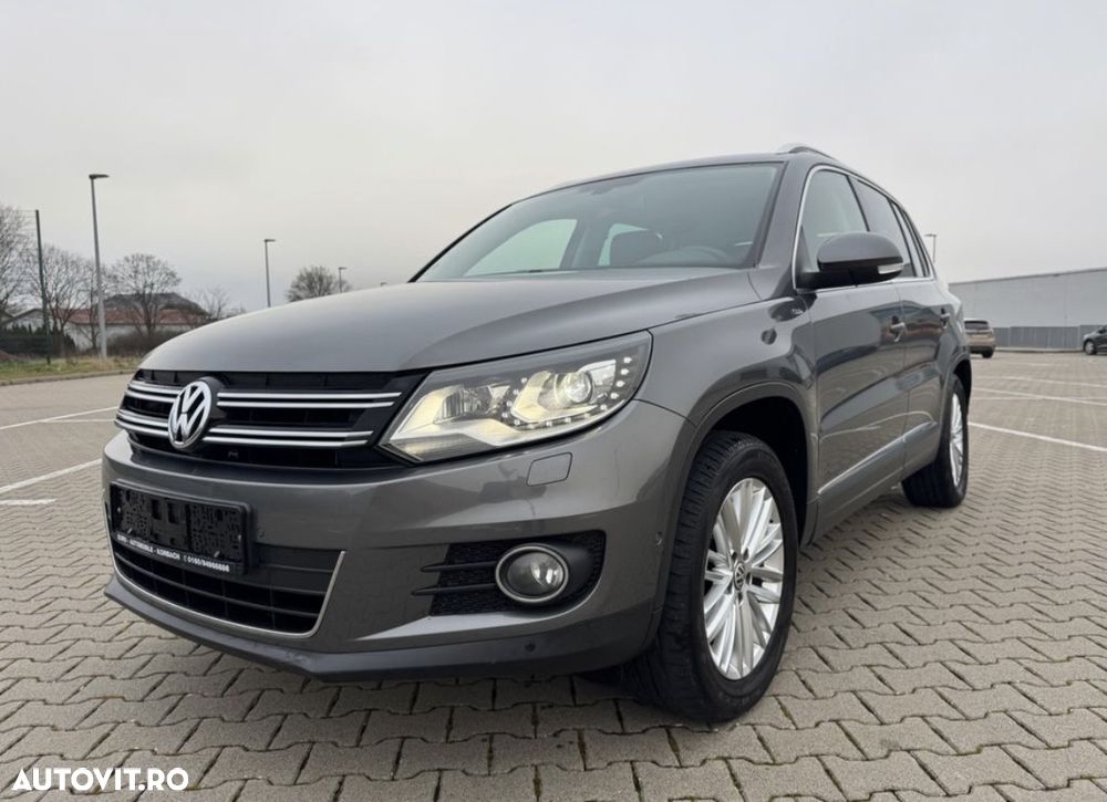 Volkswagen Tiguan 2.0 TDI DPF 4Motion BlueMotion Technology DSG Sport & Style - 4