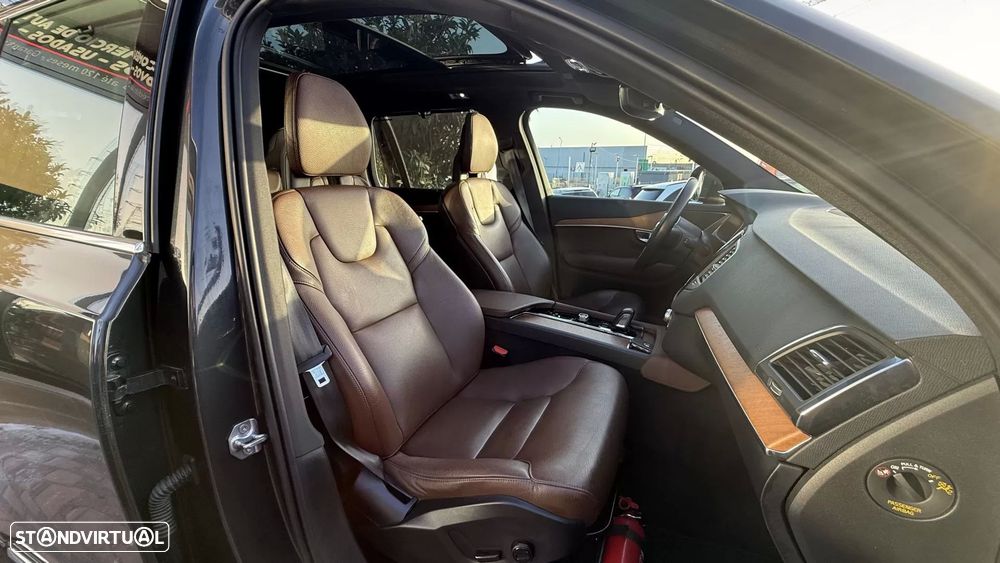 Volvo XC 90 2.0 T8 PHEV R-Design AWD - 32