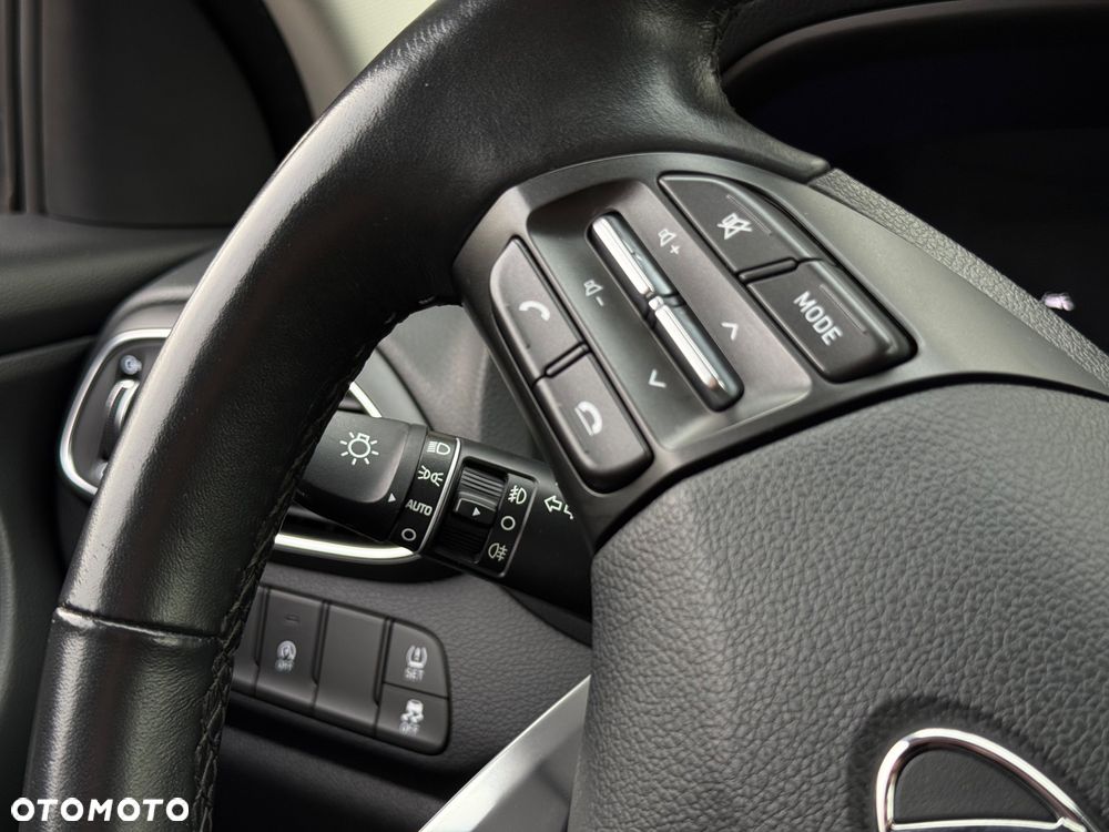 Hyundai i30 1.5 DPI Classic + - 31