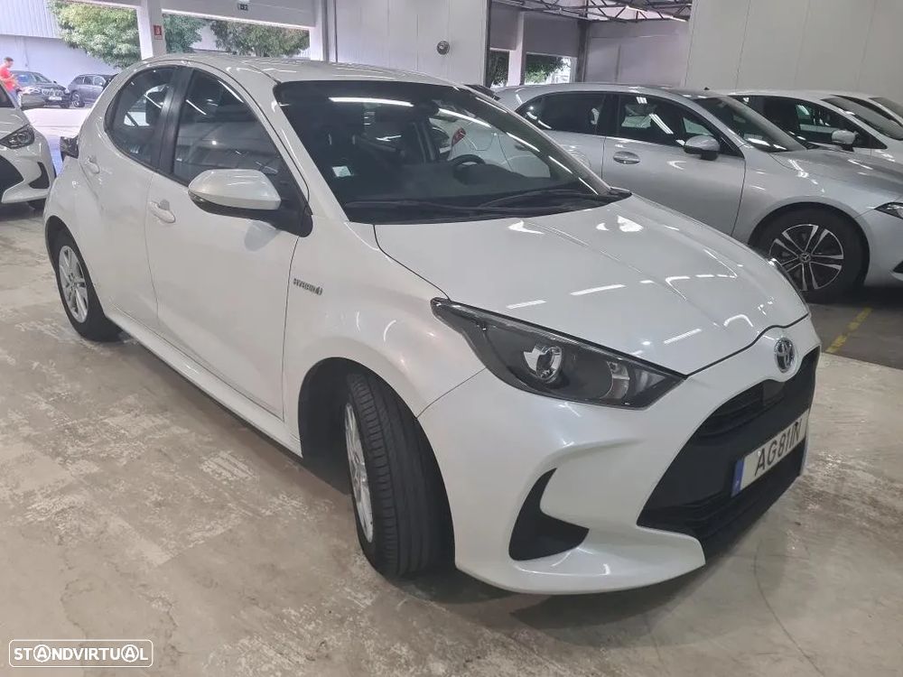 Toyota Yaris 1.5 HDF Comfort Plus - 4