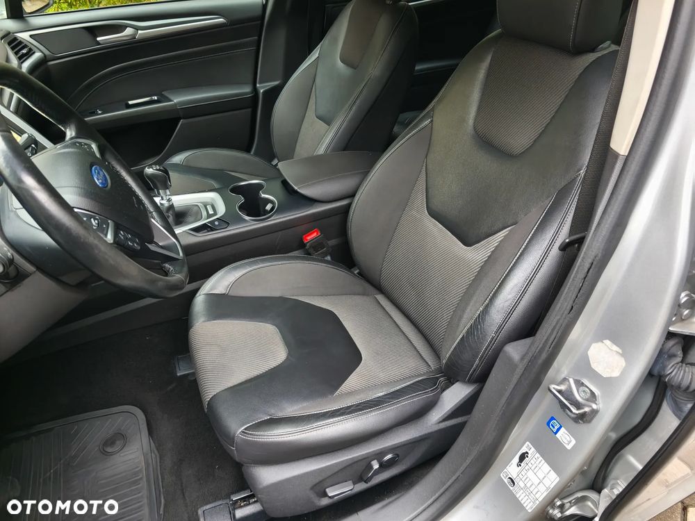 Ford Mondeo 2.0 TDCi Start-Stopp Titanium - 11