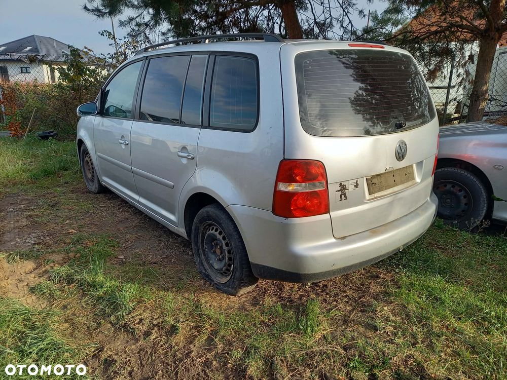 części VW Volkswagen Touran I 1.9 tdi silnik skrzynia drzwi 1.6 fsi - 1