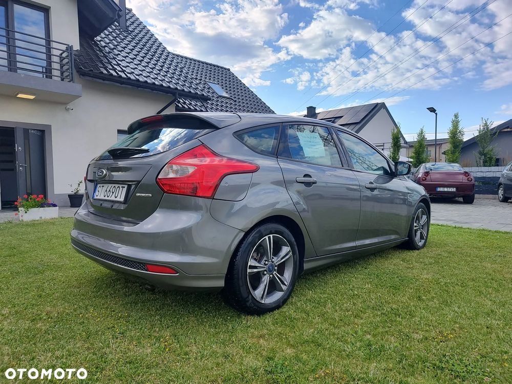 Ford Focus - 16