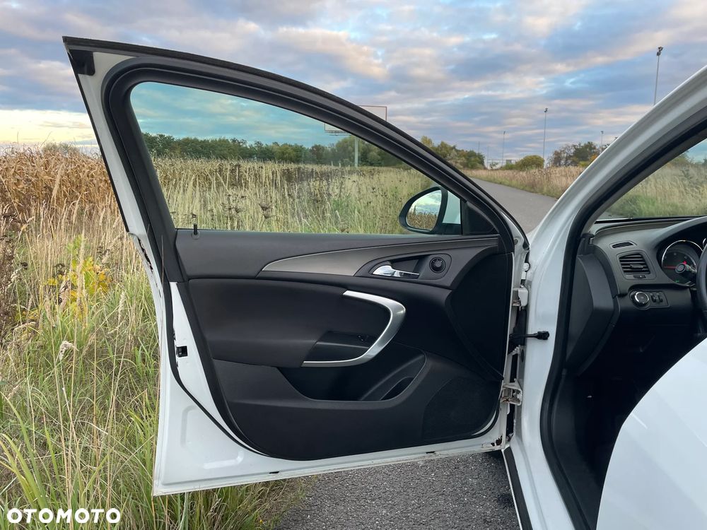 Opel Insignia 2.0 CDTI - 18