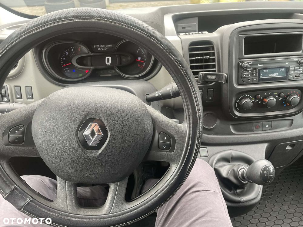 Renault TRAFIC - 7