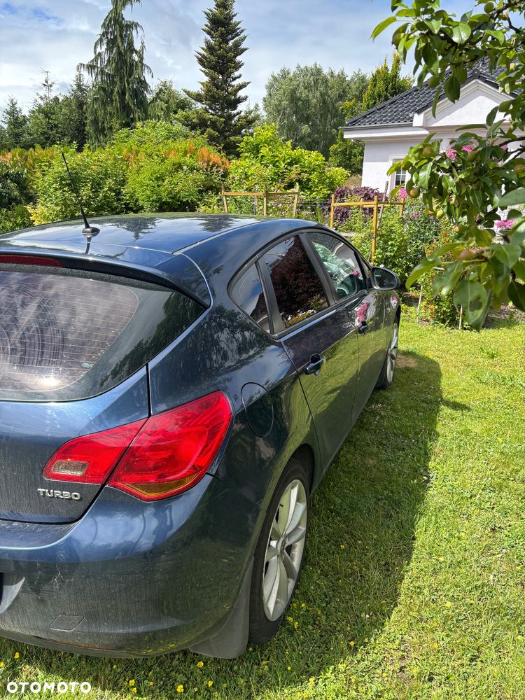 Opel Astra 1.4 Turbo - 5