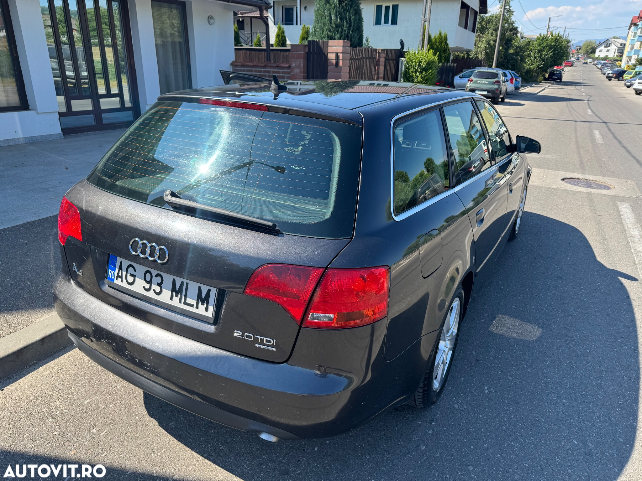 Audi A4 Avant 2.0 TDI DPF quattro - 14