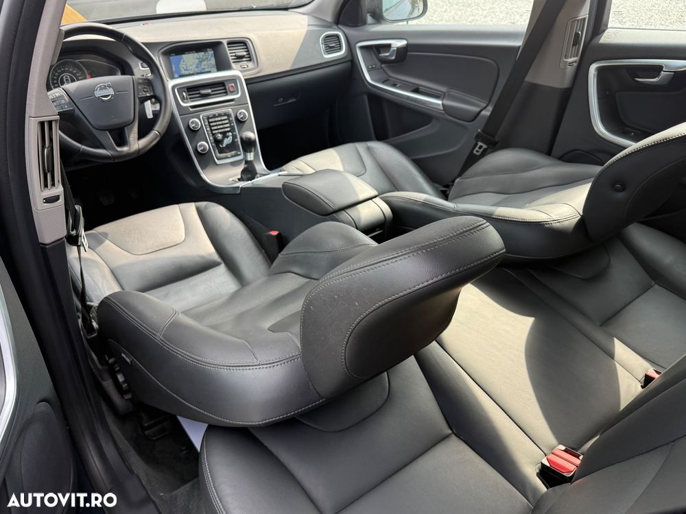 Volvo V60 D2 Edition - 8