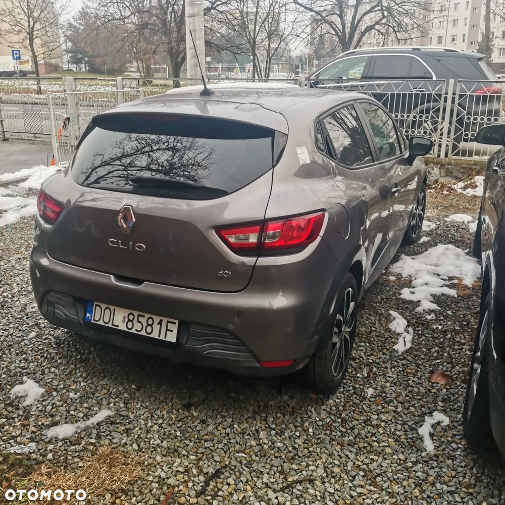 Renault Clio 1.5 dCi Dynamique - 8