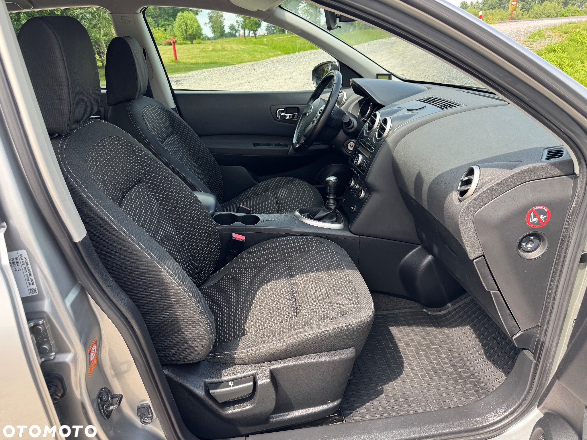 Nissan Qashqai 1.5 dCi N-Connecta - 28