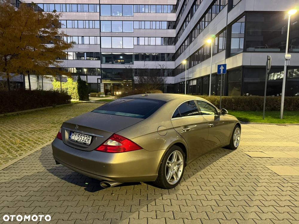 Mercedes-Benz CLS - 4