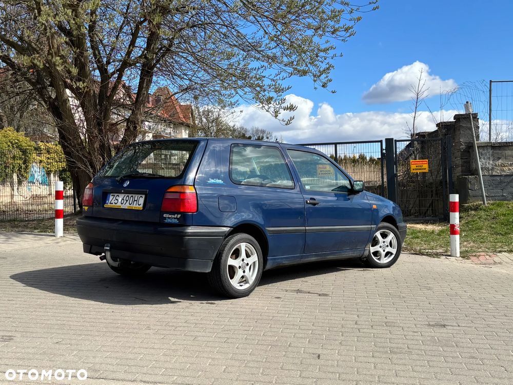 Volkswagen Golf 1.4 - 5