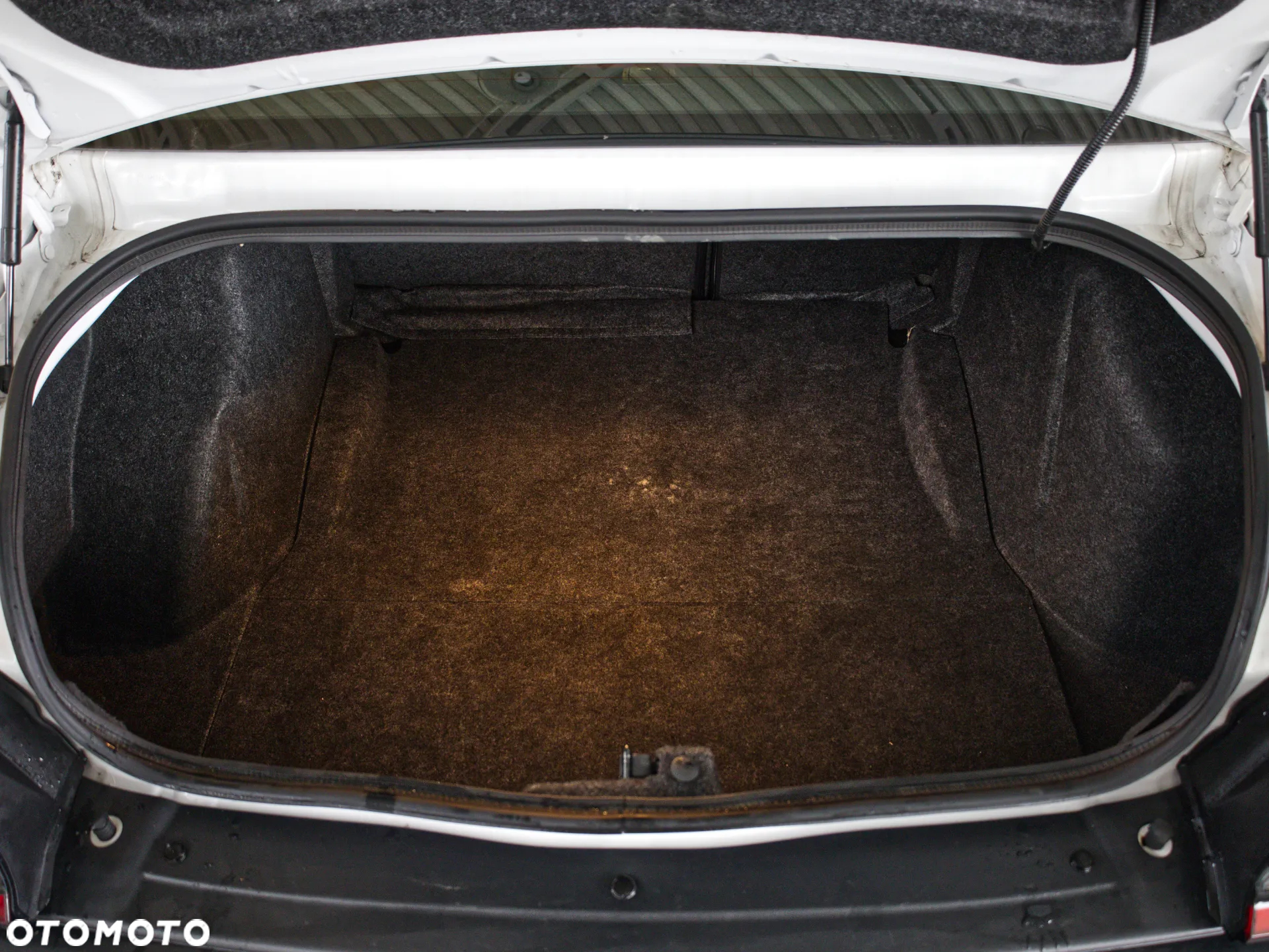 Dodge Challenger Automatik SXT Plus - 34