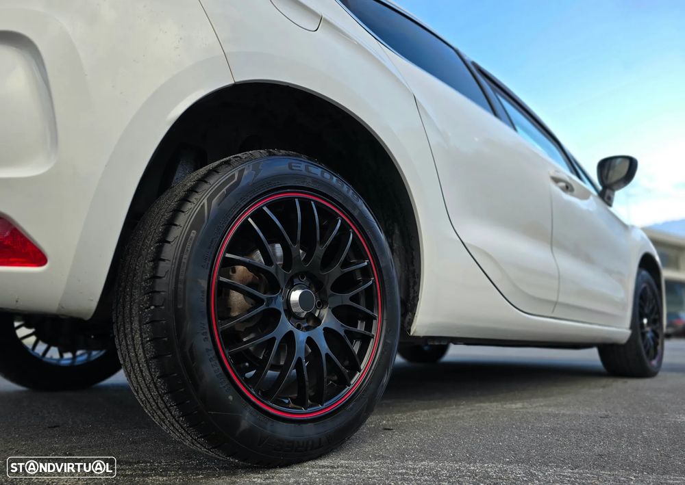 Citroën C4 1.6 e-HDi Exclusive CMP6 - 5