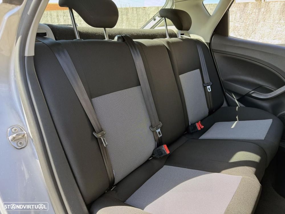 SEAT Ibiza 1.4 TDI Reference Ecomotive - 22