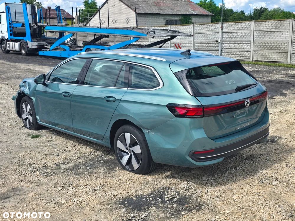 Volkswagen Passat 2.0 TDI EVO Essence DSG - 5