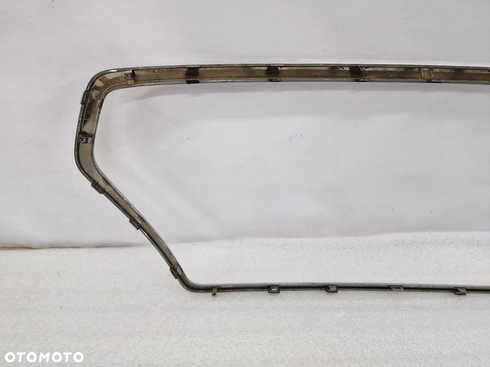 HYUNDAI I30 III 17- RAMKA GRILLA CHROMOWA , NR 86355-G4000 , NR AUKCJI GL434 - 8