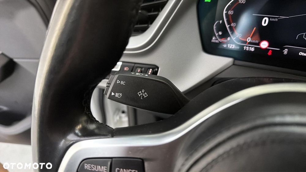 BMW Seria 1 118i Advantage - 26