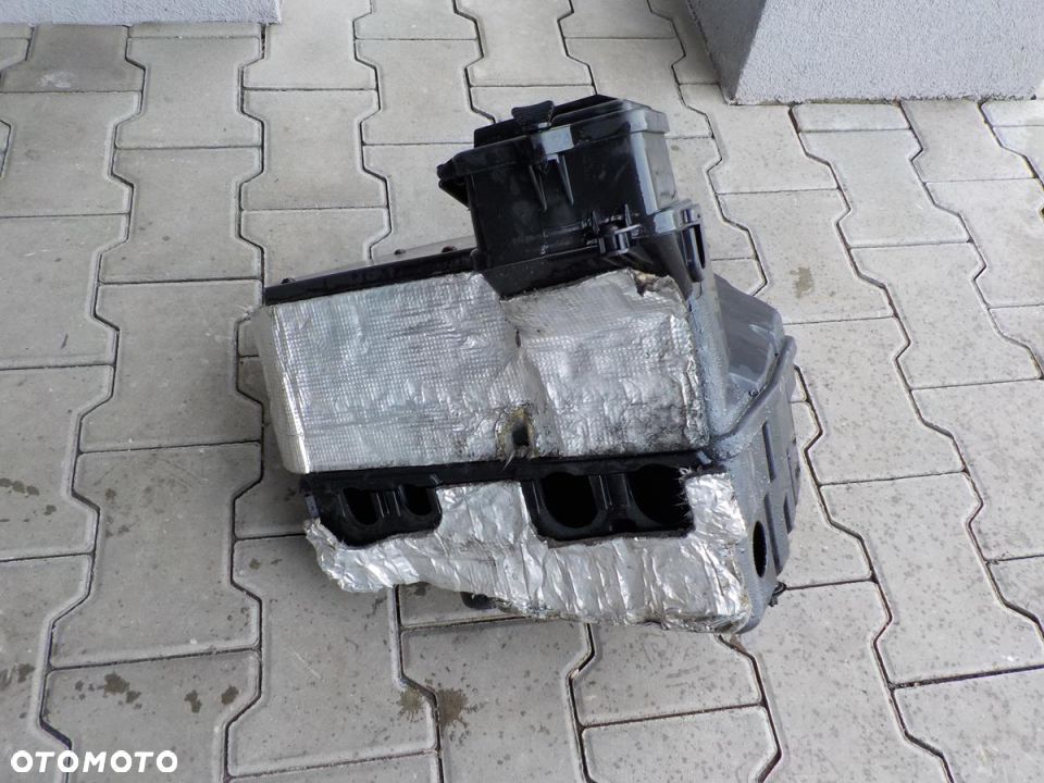 VW T5 03- PLASTIK OBUDOWA KOMPUTERA SKRZYNKA BEZPIECZNIKÓW - 4