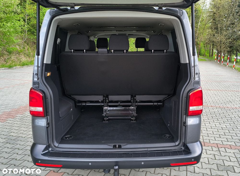 Volkswagen Caravelle - 21