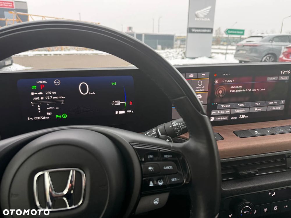 Honda e Advance (17") - 16