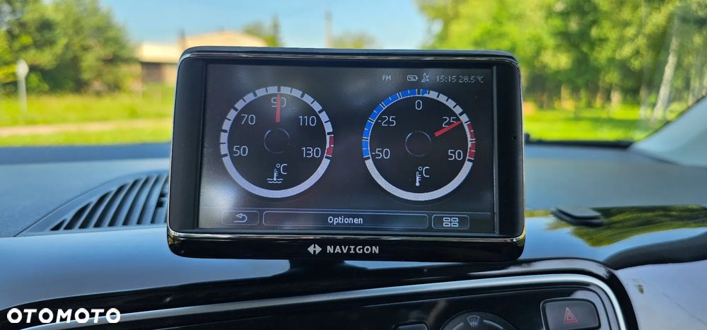 Volkswagen up! - 29