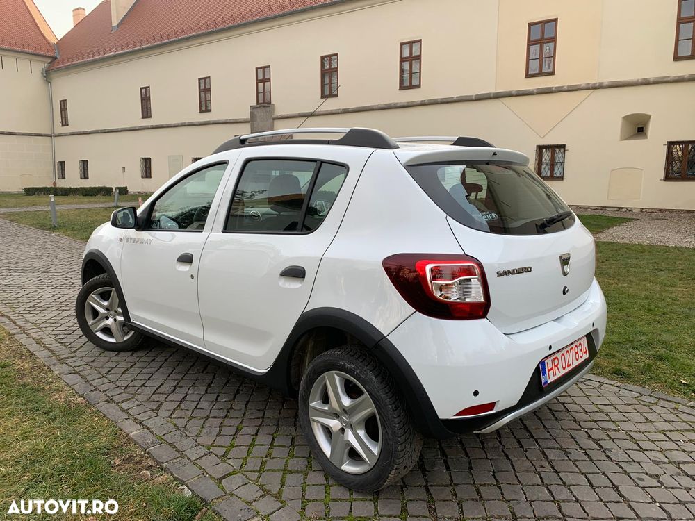 Dacia Sandero Stepway TCe 90 (S&S) Prestige - 2