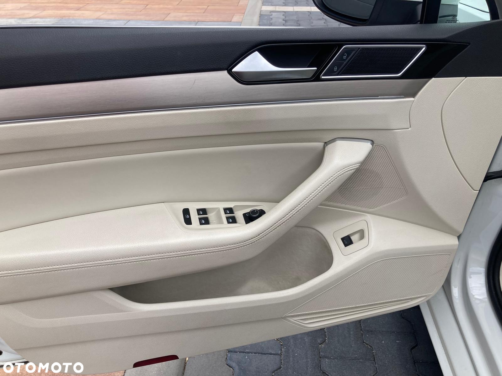Volkswagen Passat 2.0 TDI BMT Highline DSG - 16