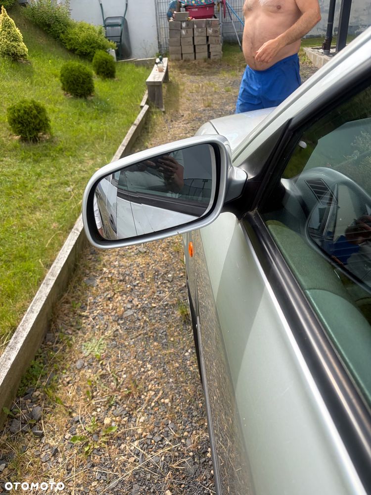 Skoda Octavia 1.6 GLX - 4
