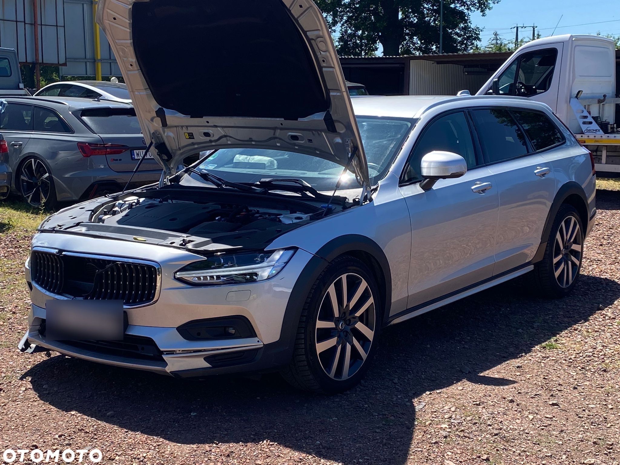 Volvo V90 Cross Country D5 AWD Pro - 1