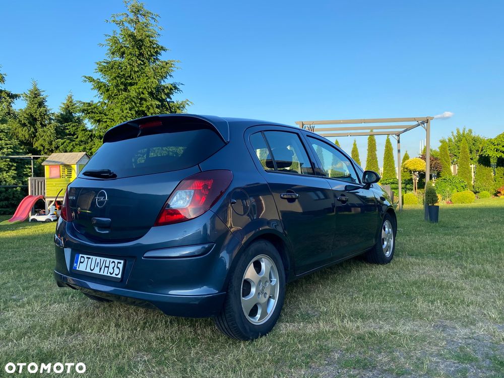 Opel Corsa 1.2 16V Enjoy - 4
