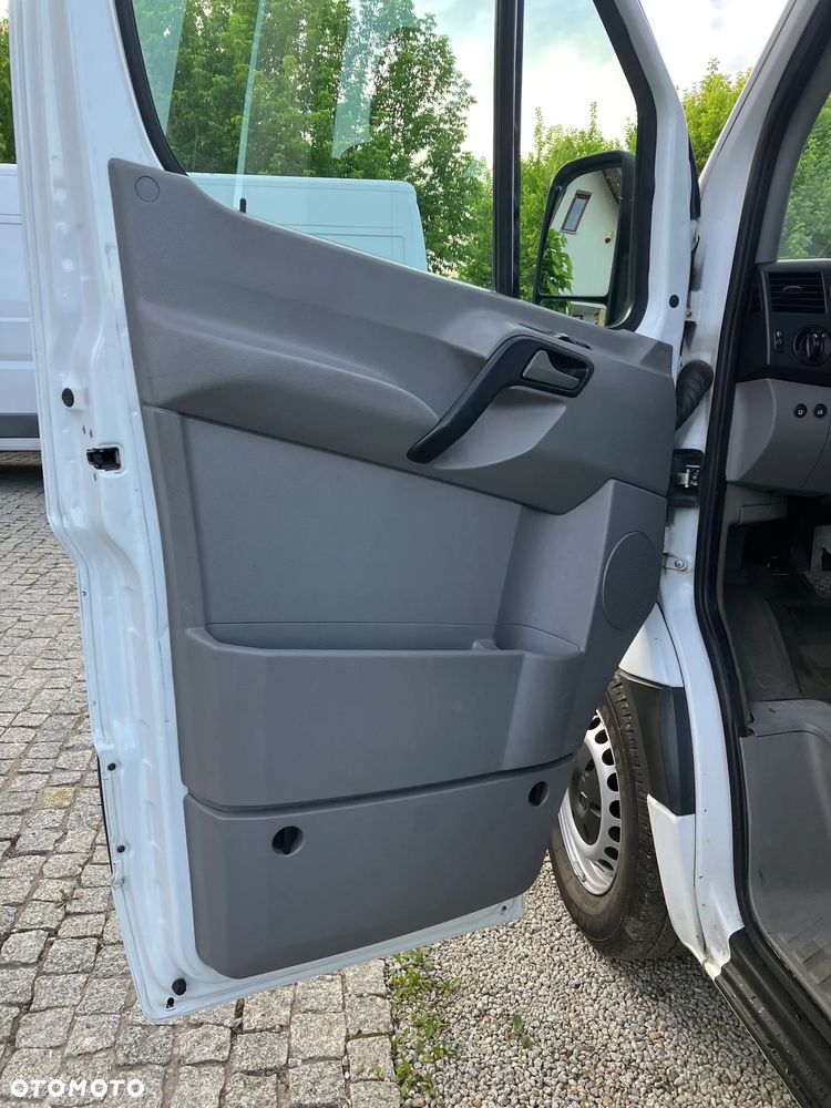 Mercedes-Benz Sprinter - 28