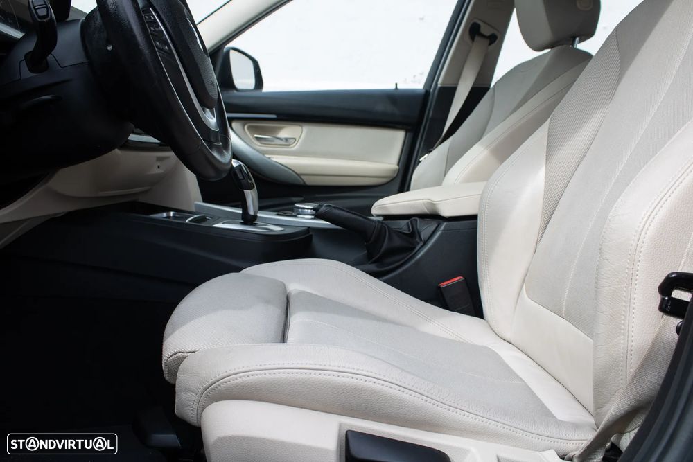 BMW 320 d Touring Aut. Efficient Dynamics Edition Sport Line - 11