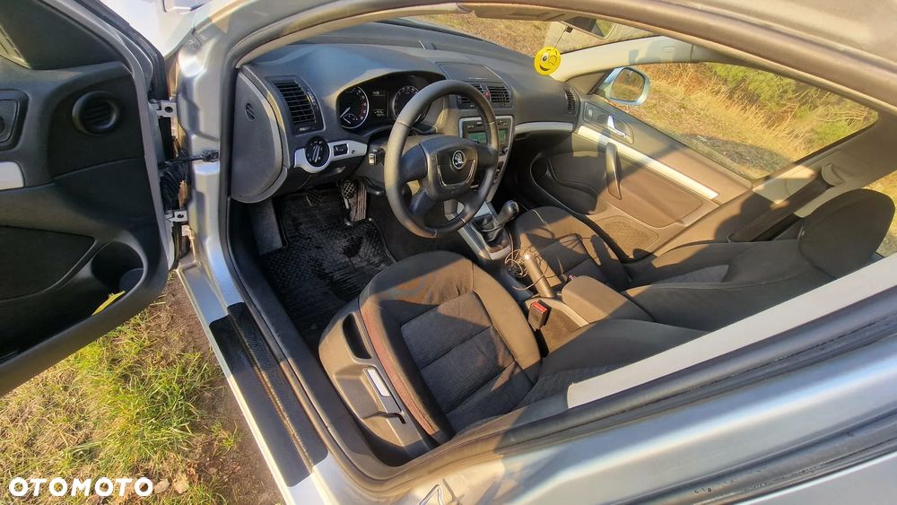 Skoda Octavia 1.9 TDI Ambiente - 9