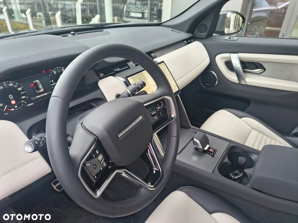 Land Rover Discovery Sport - 15
