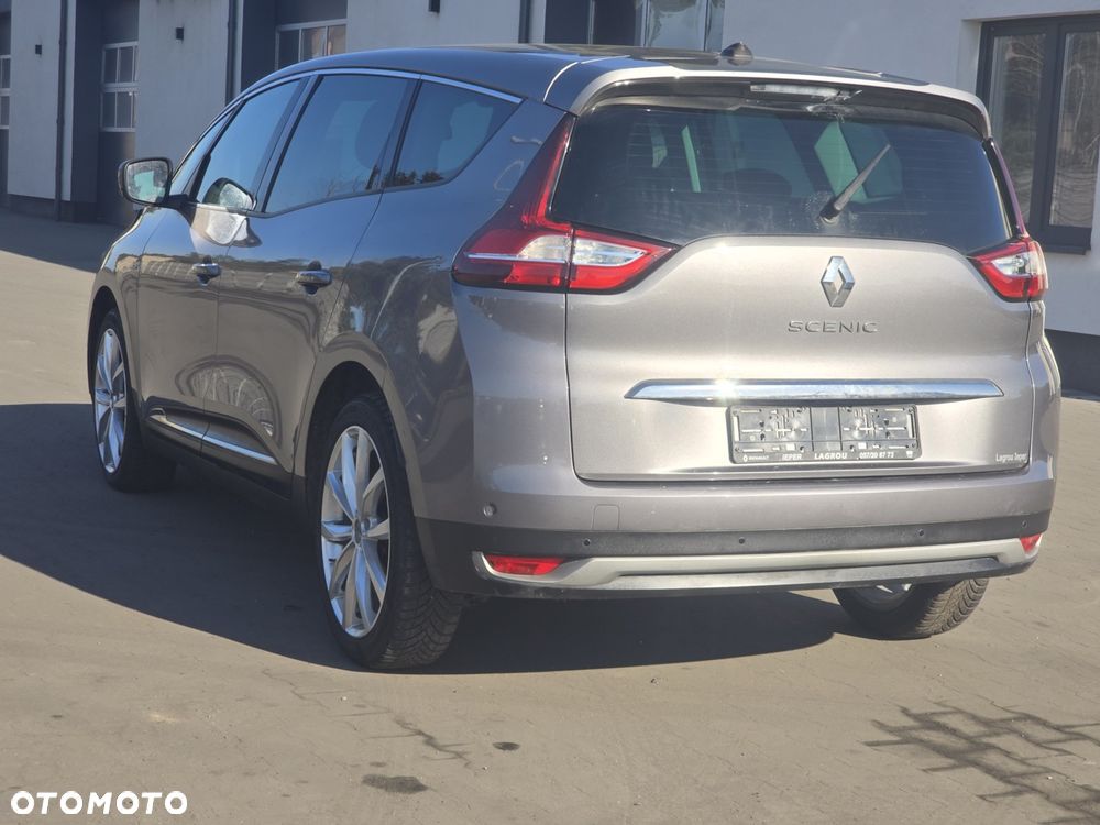 Renault Scenic - 25