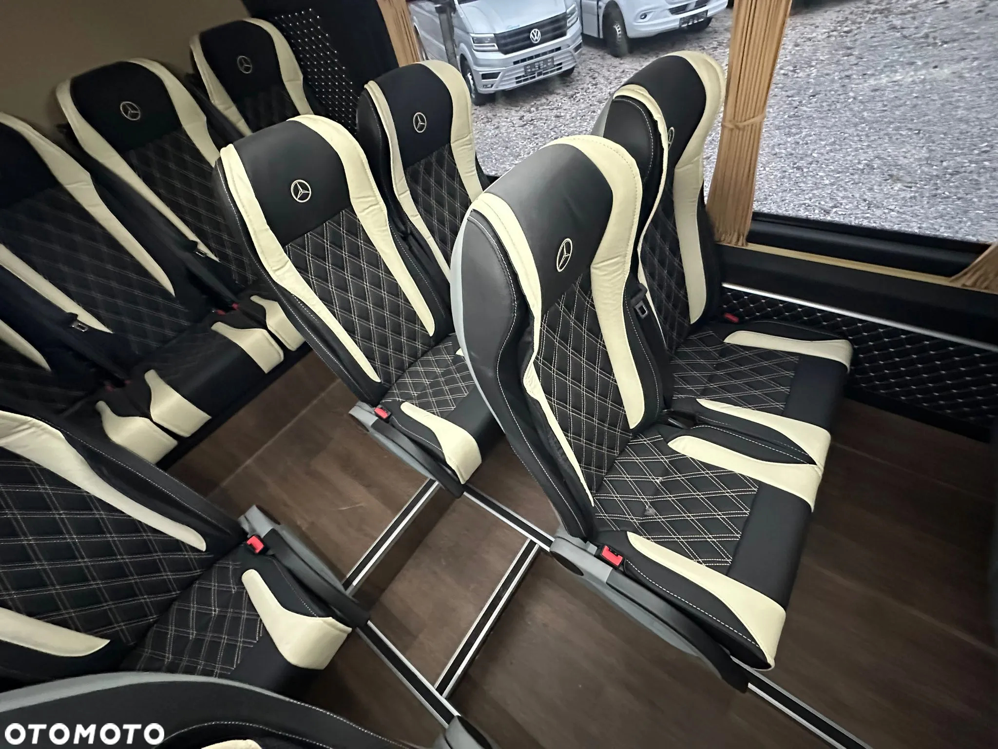 Mercedes-Benz Sprinter 519 - 13
