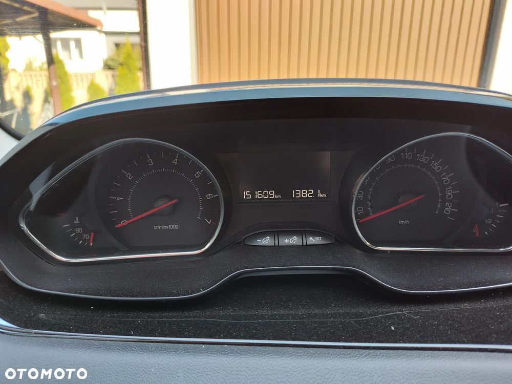 Peugeot 208 82 VTI Active - 7