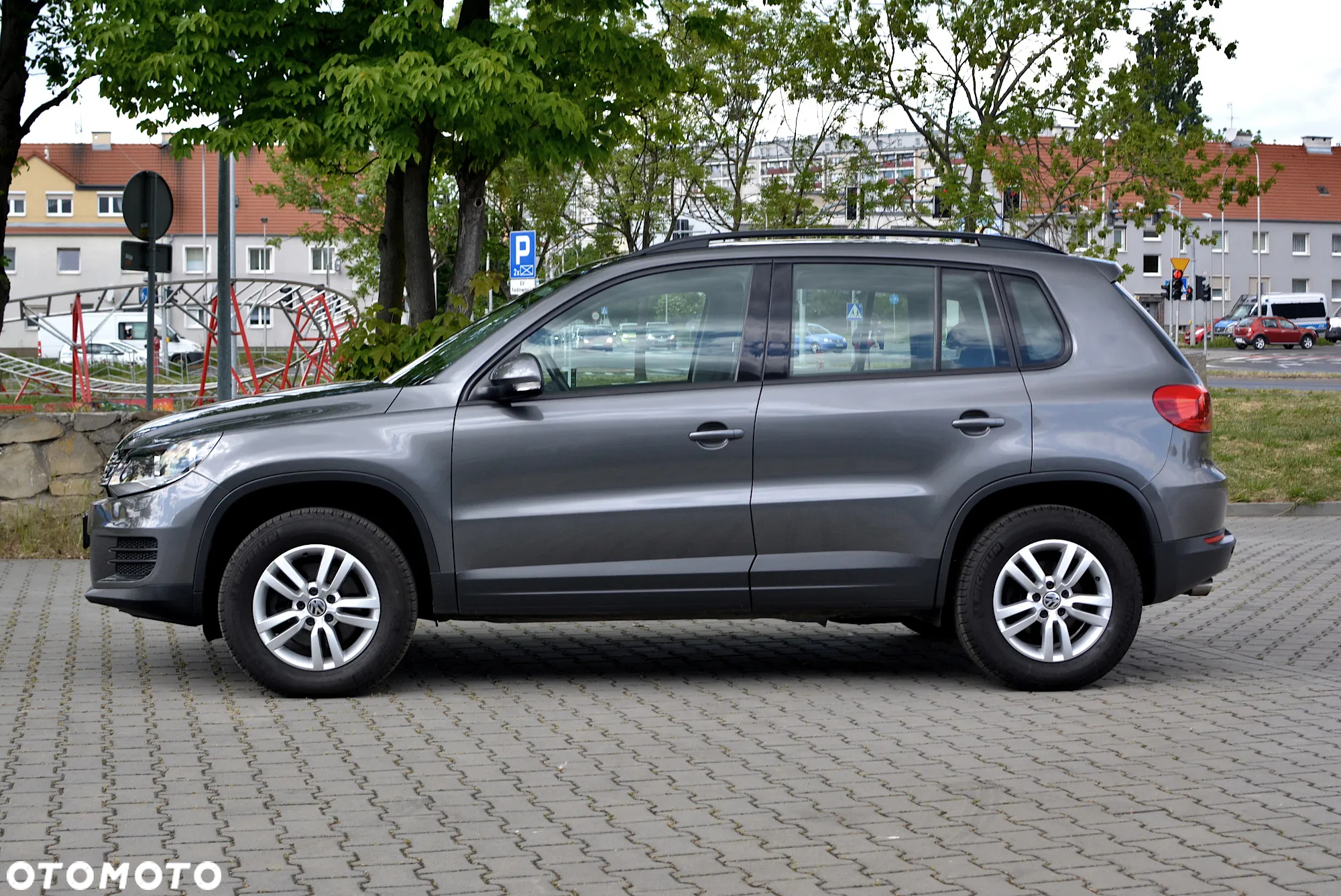 Volkswagen Tiguan 2.0 TDI DPF 4Motion BlueMotion Technology Trend & Fun - 7