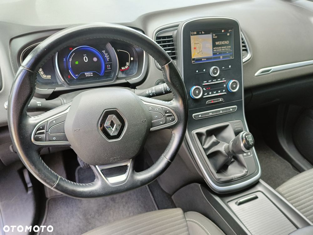 Renault Scenic - 8